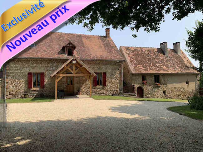 Maisons XV et XIXe siècles reliées, 240 m² hab, 9 pièces, à vendre proche Bourbon-l’Archambault en Bocage bourbonnais (03 Allier): confort contemporain, 3 terrasses. Puits, source, rivière, écuries. Presque 4 ha